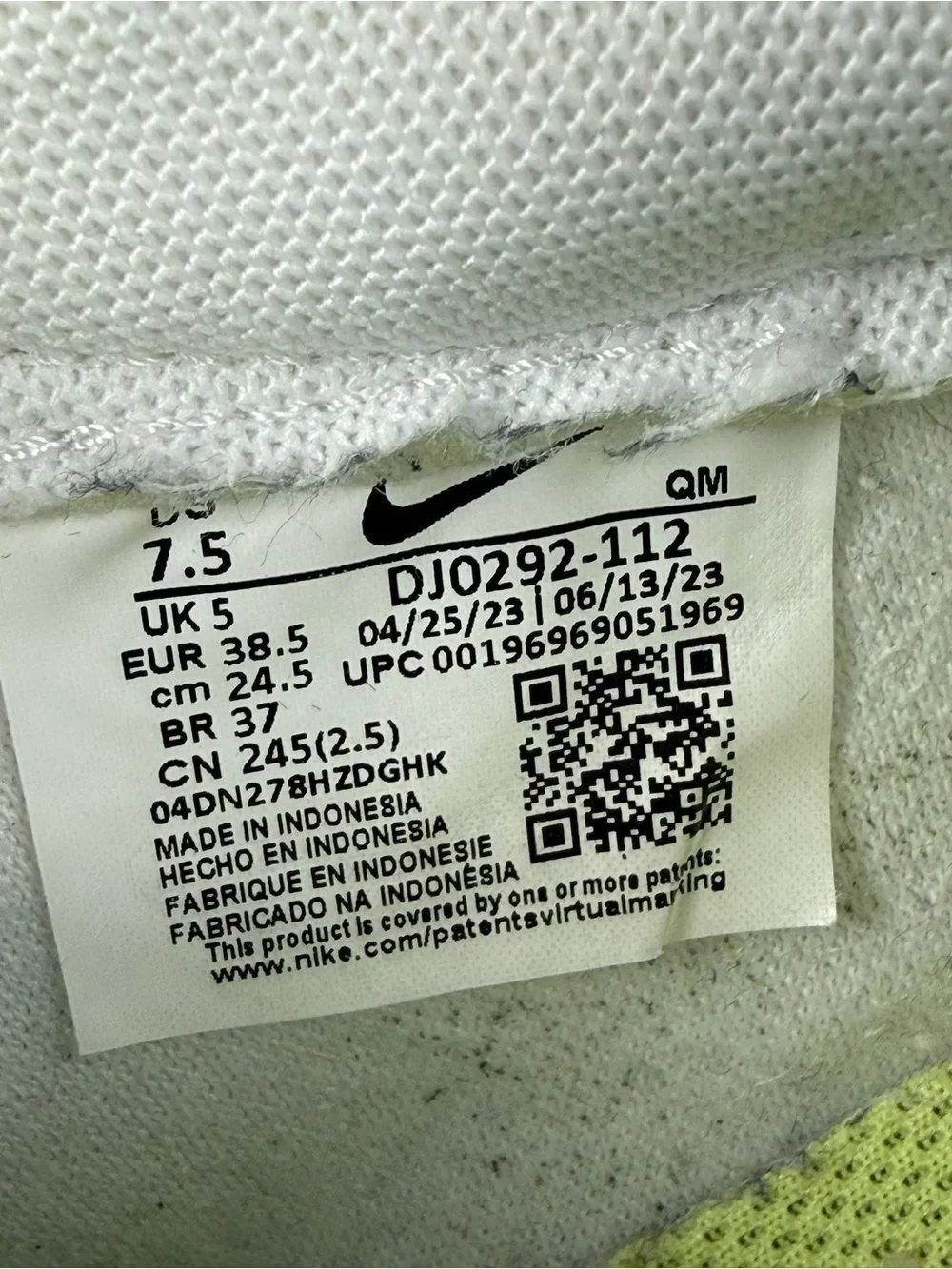 Nike gently used